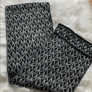 Michael Kors logo scarf